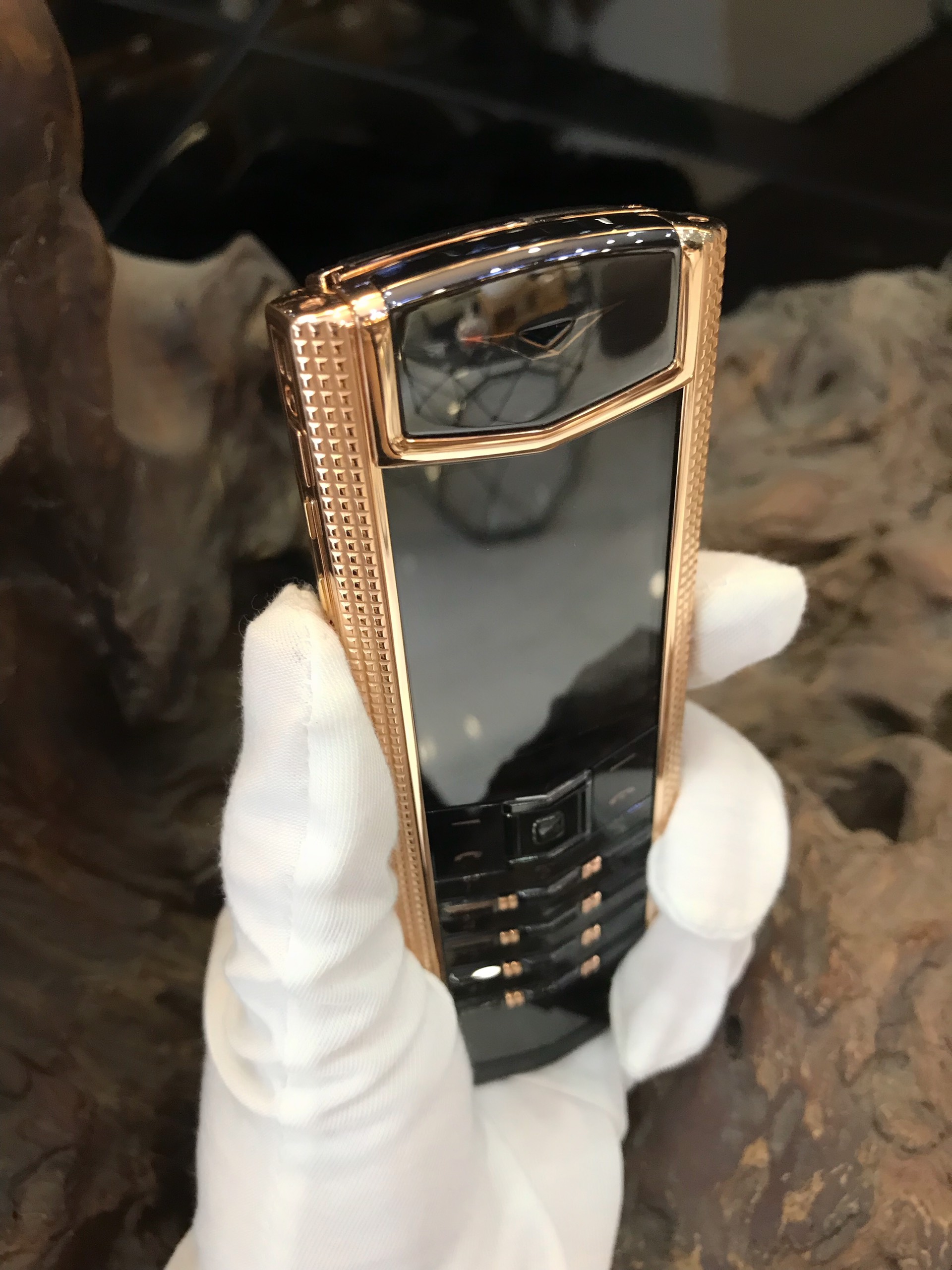 Vertu Signature Clous De Paris Rose Gold