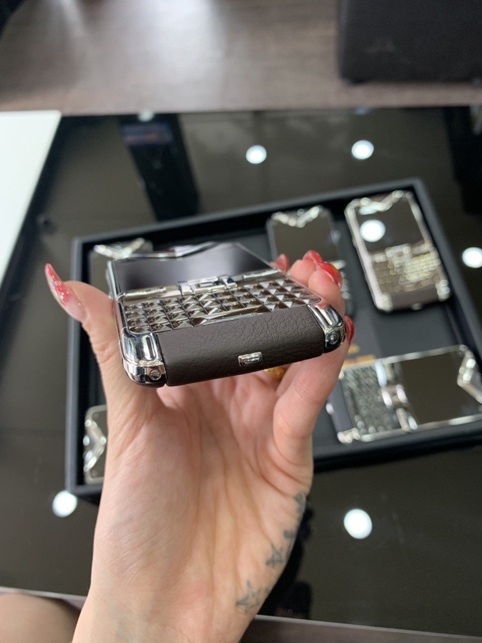 Vertu Constellation Quest Brow