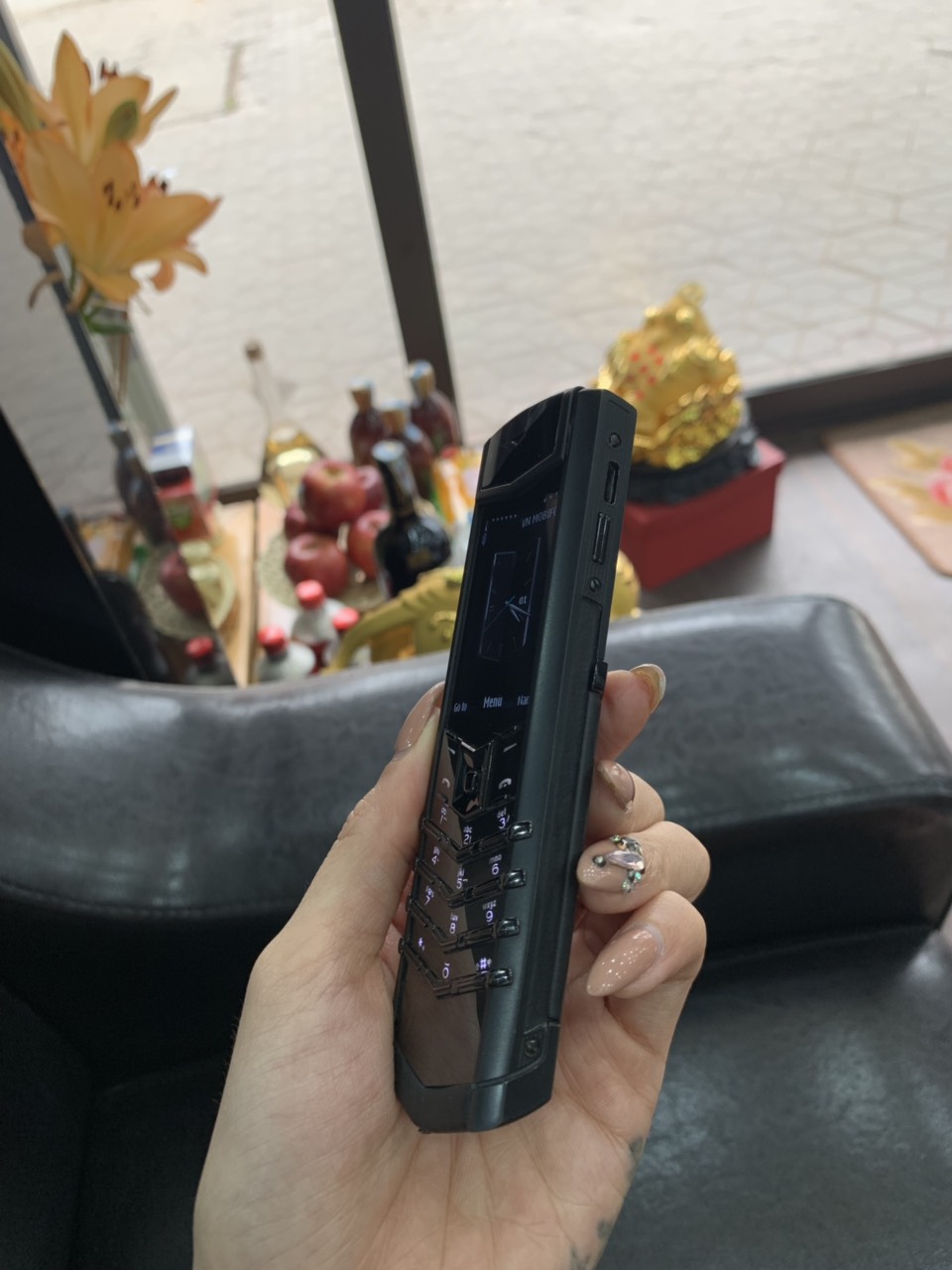 Vertu Signature Pure Black