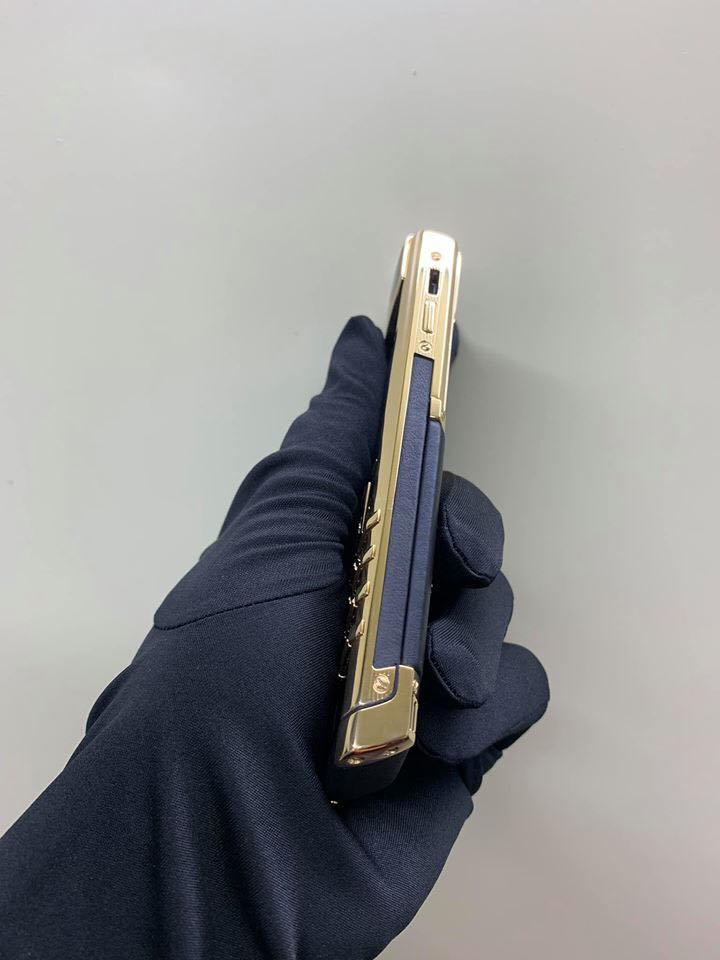 Vertu Signature Dragon Yellow Gold Diamond