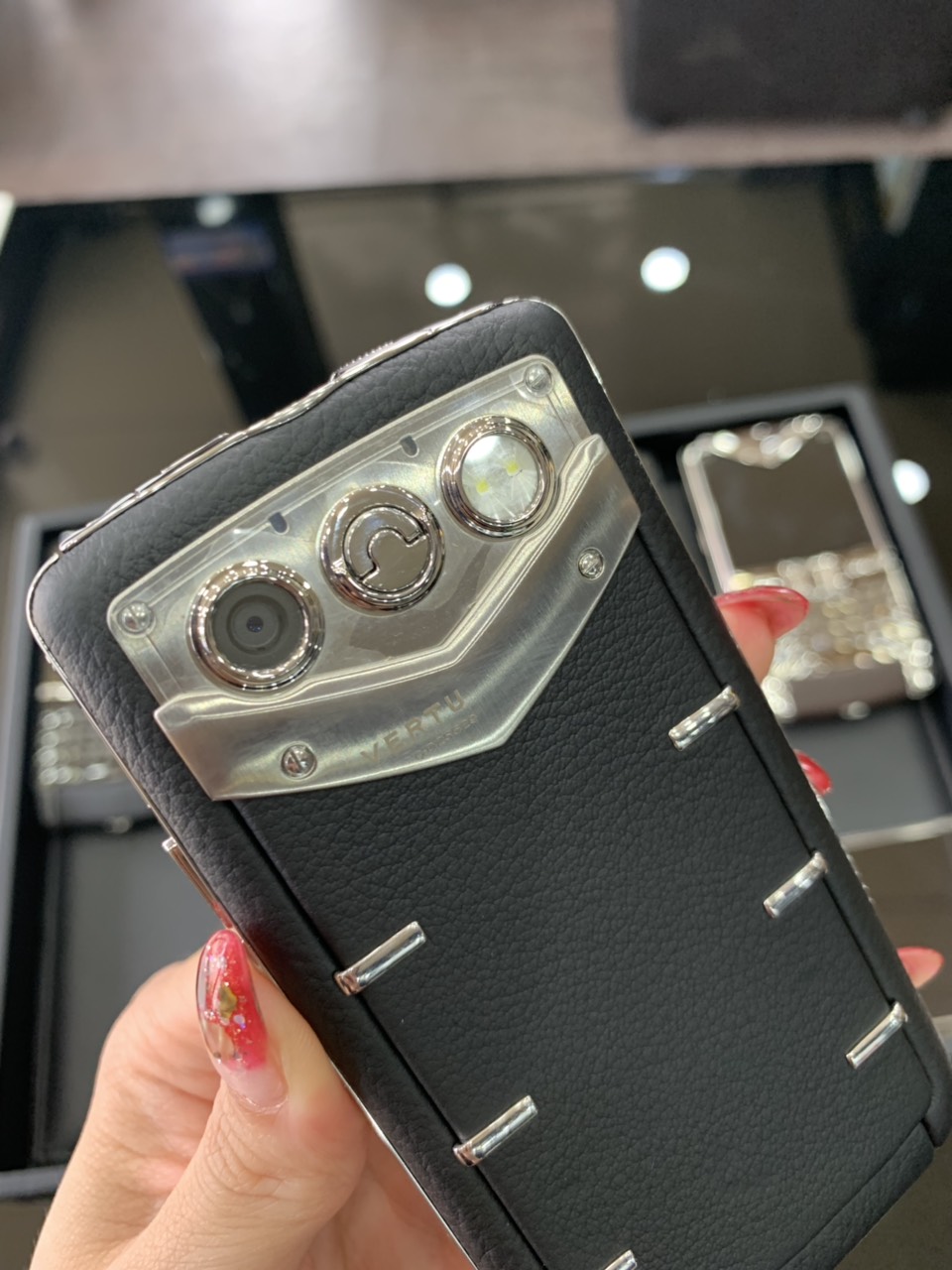 Vertu Constellation Quest Steel