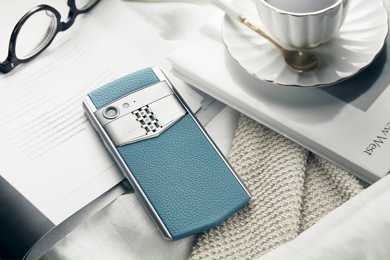 Vertu Aster P Steel  New 100%