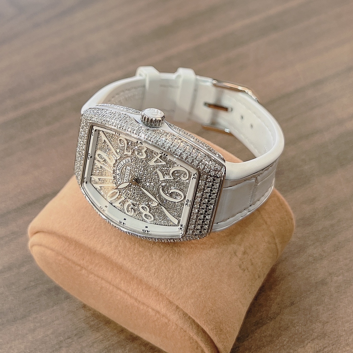 Đồng hồ Nữ Franck Muller Vanguard V32 Full Kim Cương Chính Hãng
