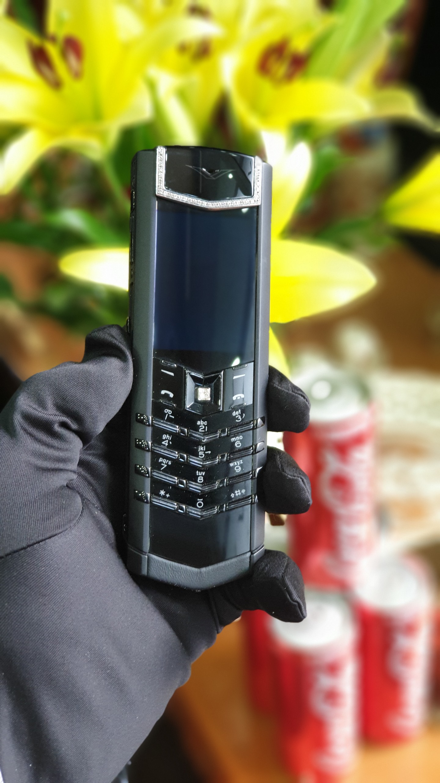 Vertu Singnature Pure Black Diamonds