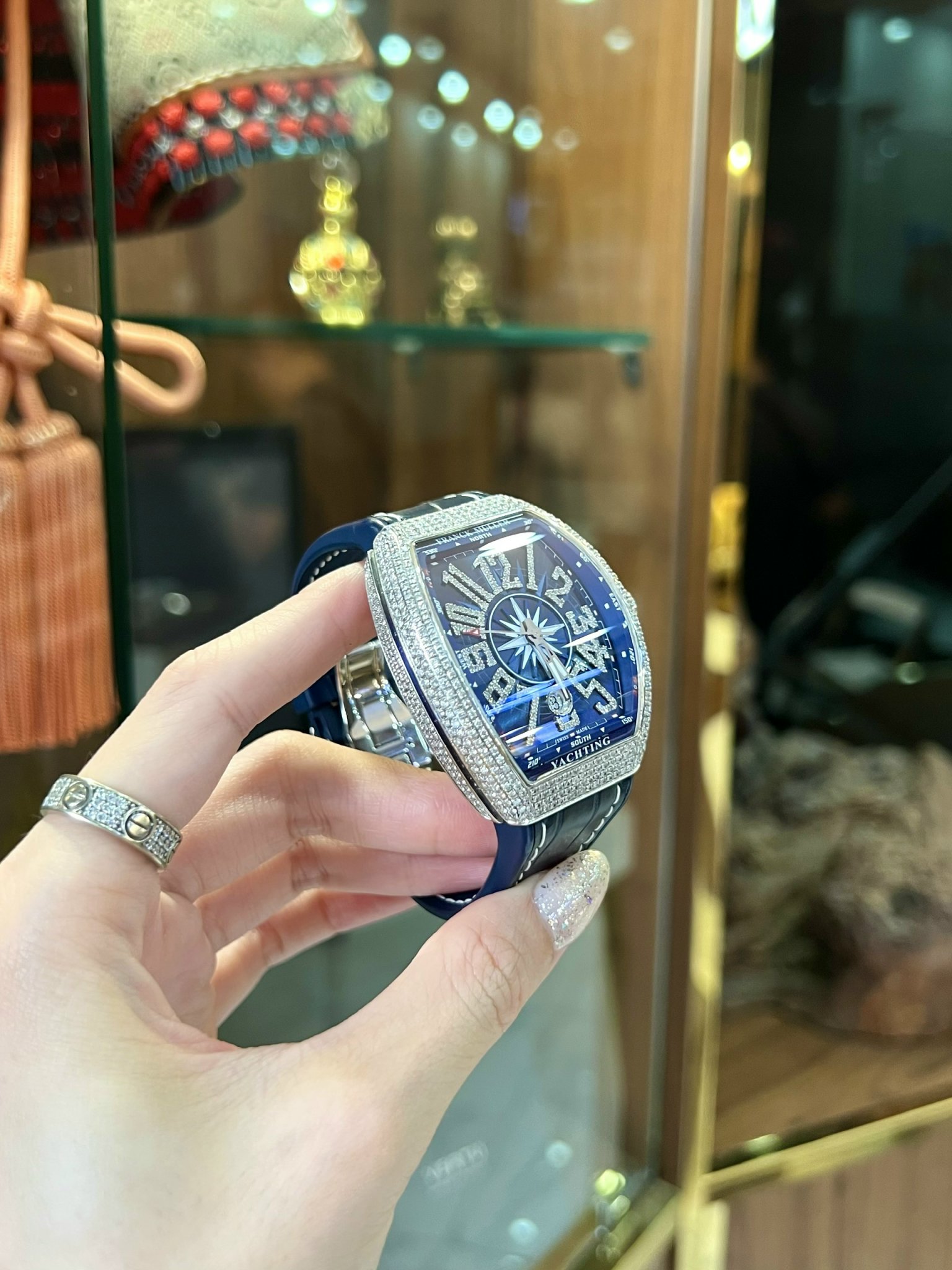 Đồng Hồ Franck Muller V41 Yachting