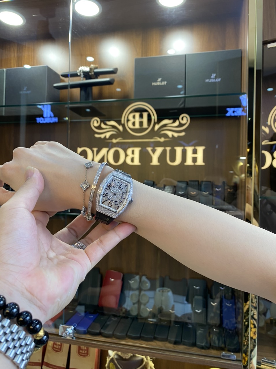 Đồng hồ Nữ Franck Muller Vanguard V32 Full Kim Cương Chính Hãng