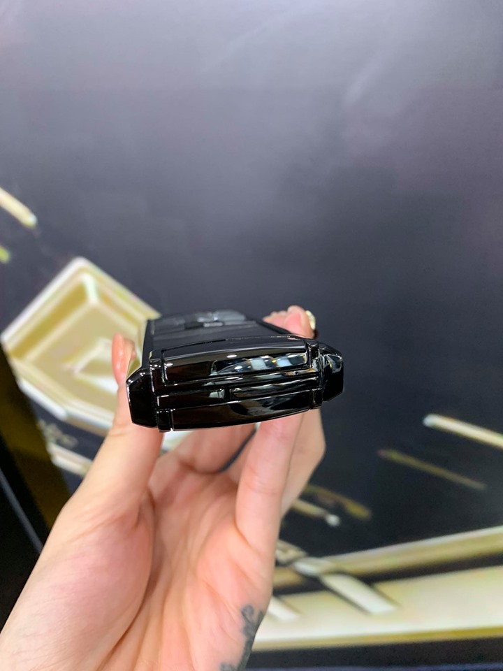 Vertu Signature Black DLC