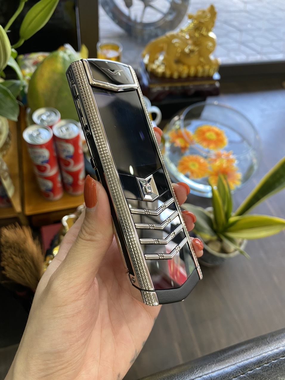 Vertu Signature Clous De Paris Steel Phím Thép