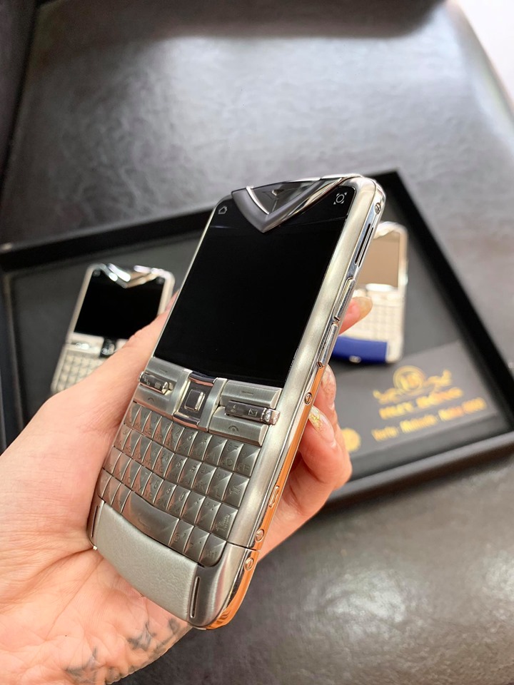 Vertu Constellation Quest Silver