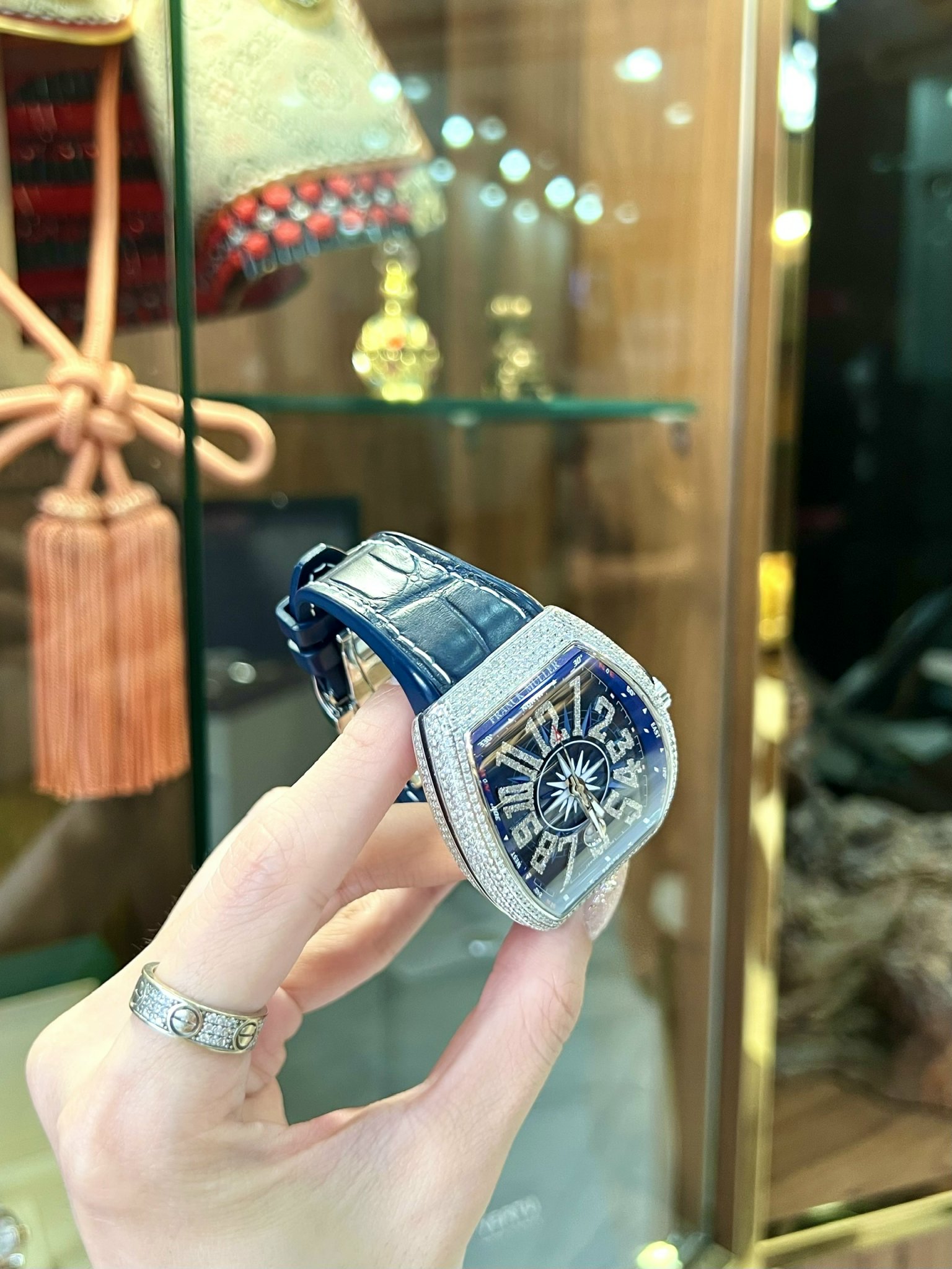 Đồng Hồ Franck Muller V41 Yachting