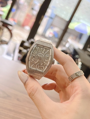 Đồng hồ Nữ Franck Muller Vanguard V32 Full Kim Cương Chính Hãng