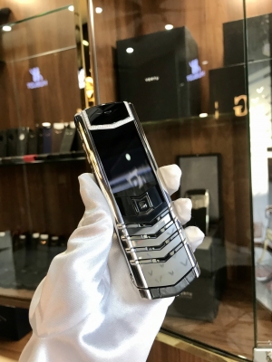 Vertu Signature  Black Skin Diamonds Alligator