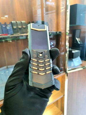 Vertu Signature S Black Mix Gold