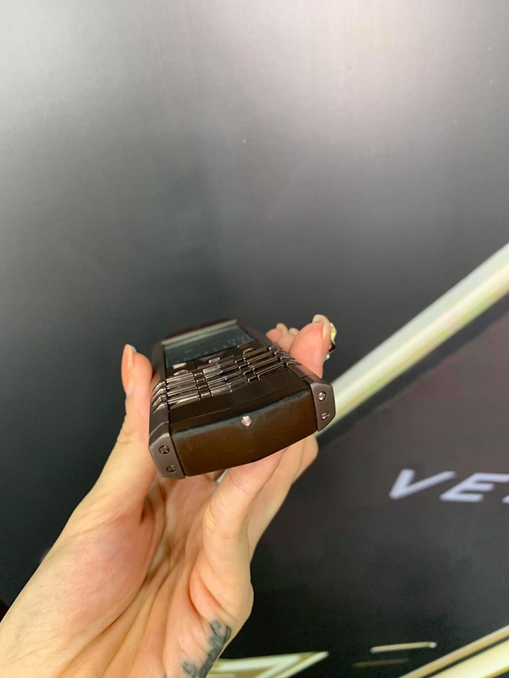 Vertu Signature S Pure Chocolate